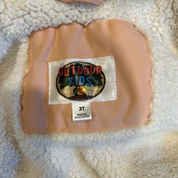 Outdoor Kids Faux-Fur Trim Hooded Coat - Picture 2 of 8